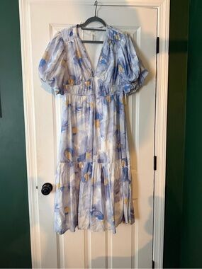 Jessica Simpson Light Blue and Gold Floral Midi Dress with Puff Sleeves